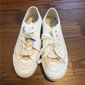 Zara Classic White Lace-Up Sneakers